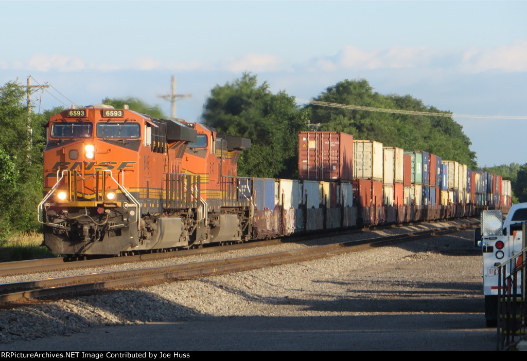 BNSF 6593 East